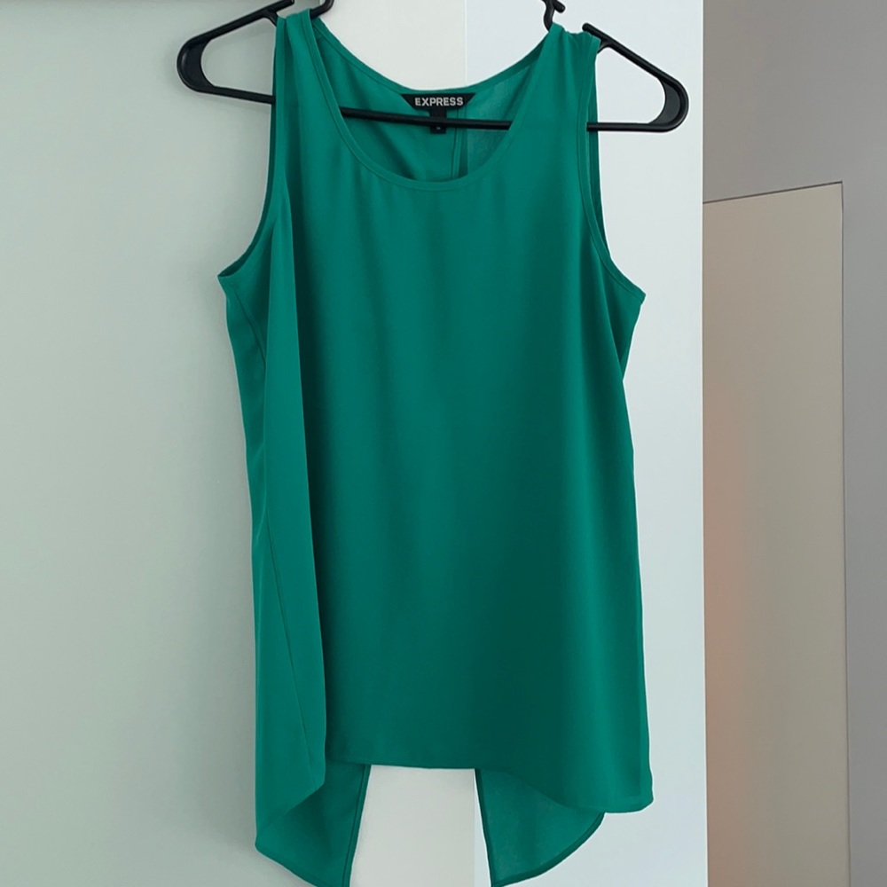 Open back flowy blouse